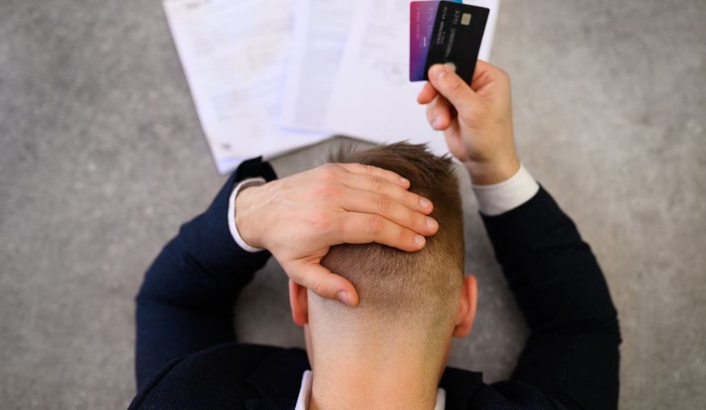 Dívidas de Cartão de Crédito: Como Sair Dessa Armadilha Financeira
