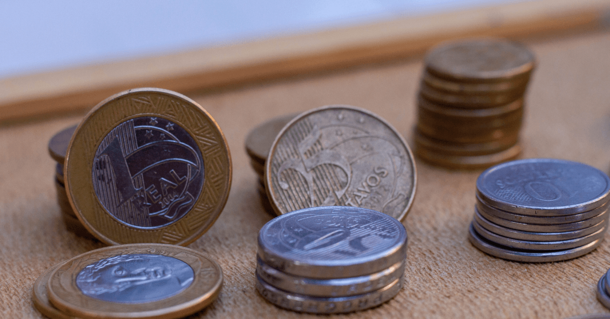 Revisão do Salário Mínimo e Impactos na Economia